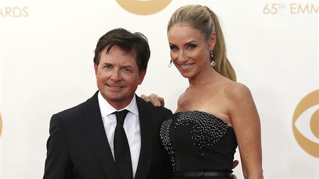 Michael J. Fox a jeho manelka Tracy Pollanov na Emmy Awards (Los Angeles, 22. z 2013)