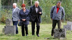 Setkání bývalých obyvatel zaniklé obce Lipnice na starém obecním hbitov v
