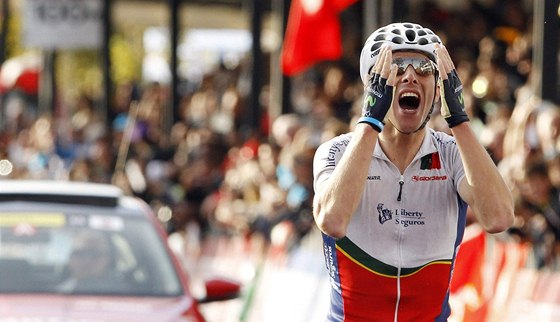 OPRAVDU JÁ? Portugalský cyklista Rui Costa pelstil vechny panlské favority