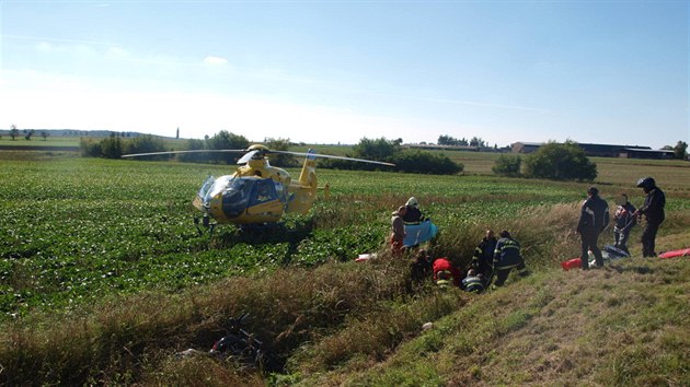Nehoda motocyklu u Novho Msta na Hradecku (29.9.2013).