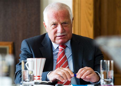 Exprezident Václav Klaus pi rozhovoru s redaktory MF DNES