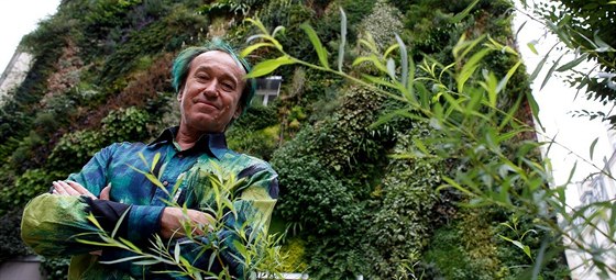 Francouzský designér a botanik Patrick Blanc vynalezl ped 25 lety zelené stny.