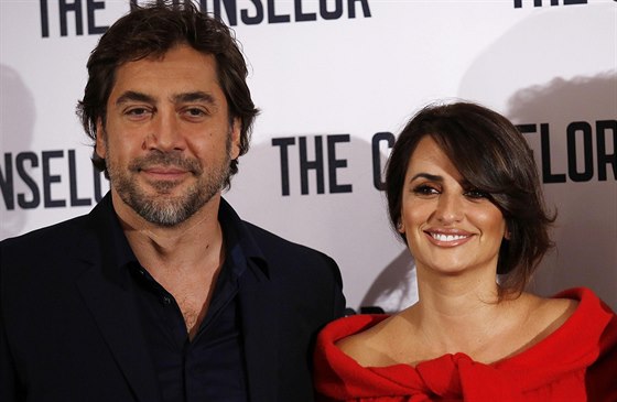 Javier Bardem a Penélope Cruzová (5. íjna 2013)