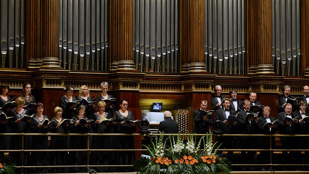 Zahajovac koncert 118. koncertn sezony esk filharmonie v praskm Rudolfinu (3. jna 2013)