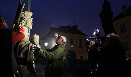 Zrestaurované barokní sousoí Krista Salvátora, svatého Kosmy a svatého Damiána