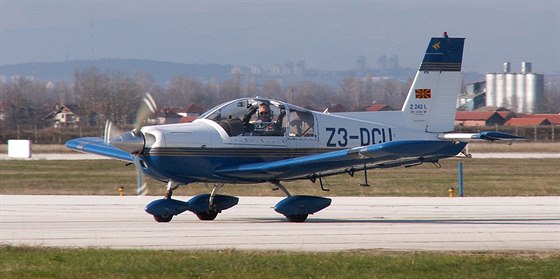 Letadlo ZLIN 242 vyrobené v otrokovické spolenosti Zlin Aircraft.
