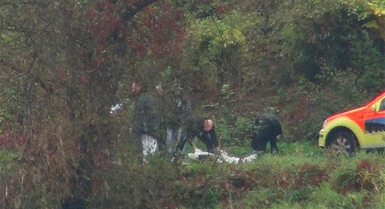 Lidskou ruku nali policisté nedaleko Barrandovského mostu na levém behu eky