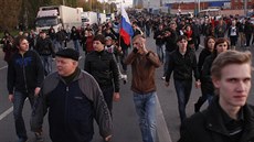 Nespokojenost obyvatel ruské metropole nicmén vyústila v sérii demonstrací, z...