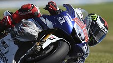 S PTÁKEM NA KAPOTĚ. Jorge Lorenzo v kvalifikaci na Velkou cenu Austrálie s S PTÁKEM NA KAPOTĚ. Jorge Lorenzo v kvalifikaci na Velkou cenu Austrálie s