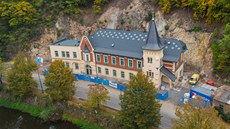 Střešní a venkovní plášť domu Stallburg už je kompletně hotový, nyní stavbaři Střešní a venkovní plášť domu Stallburg už je kompletně hotový, nyní stavbaři