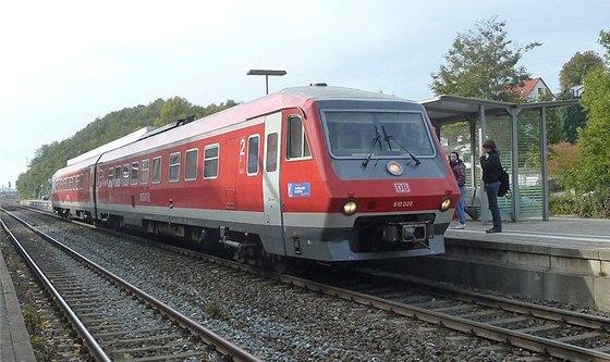 Naklápcí vlak s íselným oznaením 610 pezdívaný bavorské pendolino. Pro