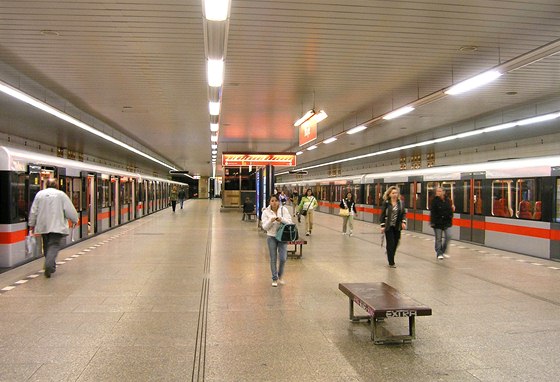 Stanice metra Háje