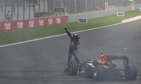 Sebastian Vettel ze stáje Red Bull slaví v Indii titul mistra svta.