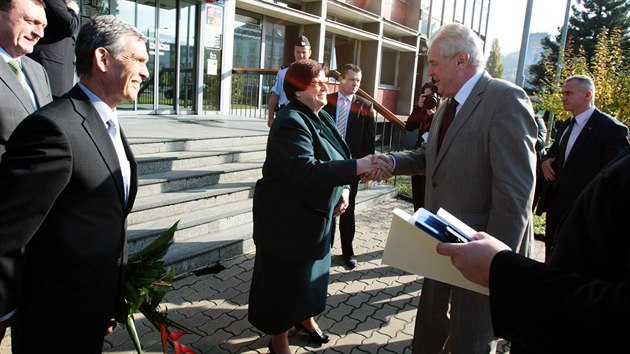 Nvtva steckho krajskho soudu se do programu dostala na posledn chvli. Zemana pivtala ministryn v demisi Marie Beneov.