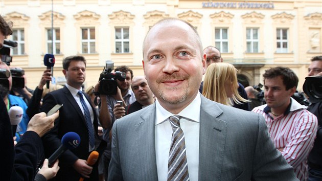 Michal Haek pichází do volebního tábu SSD. (26. íjna 2013)