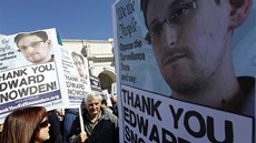 Podpora Edwarda Snowdena, který předal tisku tajné informace o tom, jak NSA... Podpora Edwarda Snowdena, který předal tisku tajné informace o tom, jak NSA...