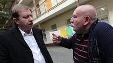 Debata politických lídrů pořádaná mf dnes u romské rodiny Tulejových. Debata politických lídrů pořádaná mf dnes u romské rodiny Tulejových.