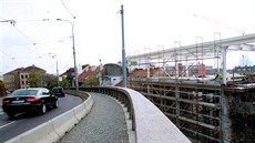 Stavba nového parkovacího domu v Kopené ulici v Brn finiuje.
