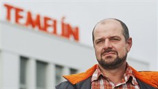 Jiří Tyc pracuje na Temelíně a založil sdružení Jihočeští taťkové. Jiří Tyc pracuje na Temelíně a založil sdružení Jihočeští taťkové.