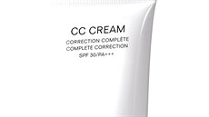 CC krém s UV filtrem 30 od Chanel na eském trhu najdete v univerzálním odstínu...