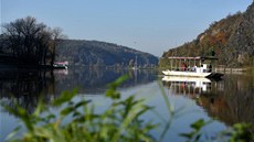 Přívoz přes Vltavu v obci Máslovice Přívoz přes Vltavu v obci Máslovice