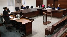 Pondělní projednání případu 23 libereckých zastupitelů. Pondělní projednání případu 23 libereckých zastupitelů.