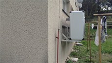 Nízkootákové bezhluné ventilátory pohánjí v zim studený vzduch, kterým se...