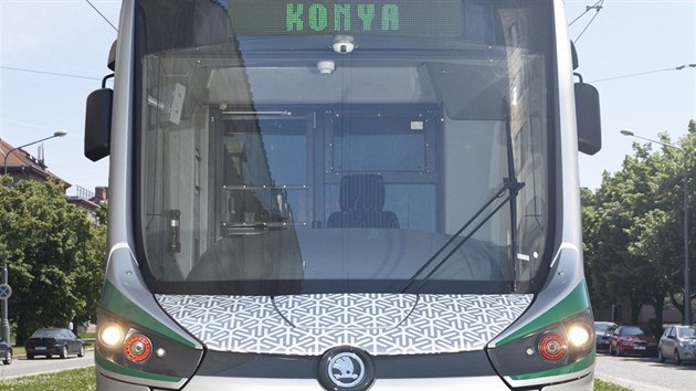 koda Transportation pedstavila svou prvn tramvaj 28T pro tureck msto Konya.