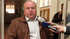 Bývalý starosta Mistřic Martin Ondroušek krátce poté, co jej Okresního soudu v... Bývalý starosta Mistřic Martin Ondroušek krátce poté, co jej Okresního soudu v...