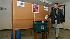 Starosta Semil Jan Farský při předčasných volbách. Starosta Semil Jan Farský při předčasných volbách.