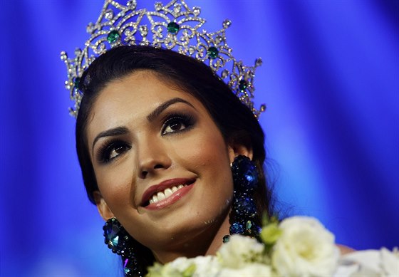 Miss International Queen 2013 Marcelo Ohio
