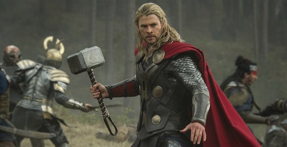 Jako Thor se opt pedstaví australský herec Chris Hemsworth.