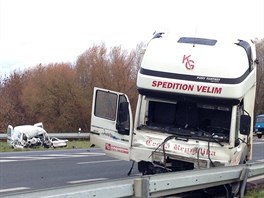 Policist museli u Kolna eit krtce po sob dv nehody v seku asi 150...