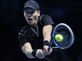 SNAHA. Tom Berdych v utkn Turnaje mistr v Londn.