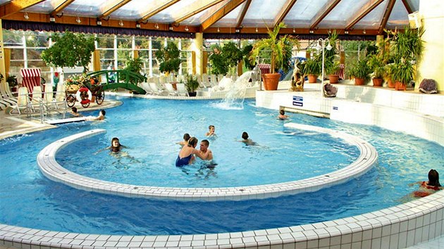 Ptihvzdikov wellness hotel Kristall v nmeckm mst Bad Kloesterlausnitz