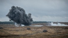 Na největším cvičení za poslední roky NATO testuje své síly rychlé reakce Na největším cvičení za poslední roky NATO testuje své síly rychlé reakce