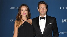 Thotná Olivia Wilde a Jason Sudeikis (2. listopadu 2013)