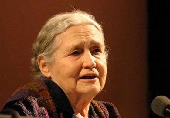 Spisovatelka a nositelka Nobelovy ceny za literaturu Doris Lessingová