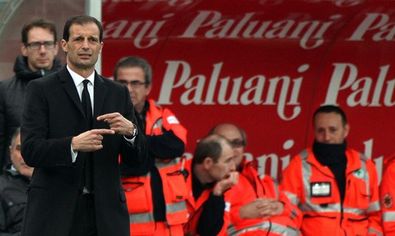 Massimiliano Allegri u není trenérem AC Milán.