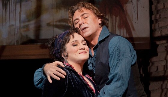 Patricia Racette jako Tosca a Roberto Alagna jako Cavaradossi