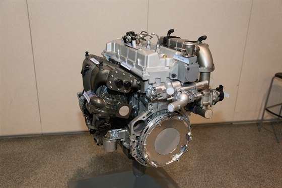 Motor Hyundai GDCI spaluje benzin, ale funguje jako nafák.