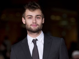 Douglas Booth (11. listopadu 2013)