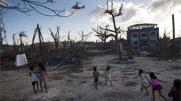 V Marabutu nezemelo tolik lid jako v nedalekm Taclobanu, i jeho obyvatel vak pili o vechno. (15. listopadu 2013)