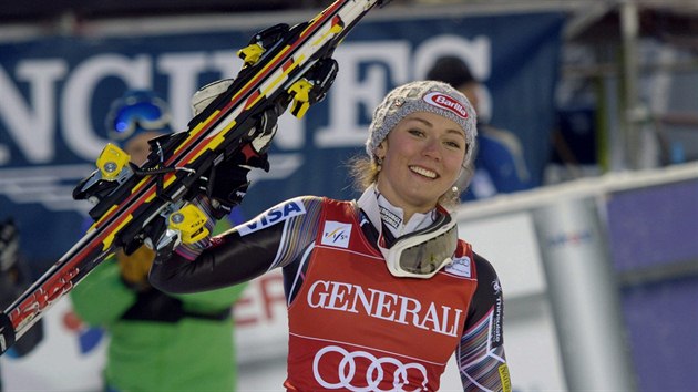 VTZKA. Americk lyaka Mikaela Shiffrinov se raduje po vtzstv v zvod Svtovho pohru v Levi.