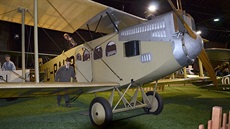 Aero A.10 bylo prvním letadlem SA s uzavenou kabinou pro cestující. V kabin...