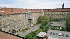 Kasárna Karlín. Vnitřní dvůr kasáren má rozlohu jeden hektar a může sloužit pro... Kasárna Karlín. Vnitřní dvůr kasáren má rozlohu jeden hektar a může sloužit pro...