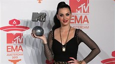 Katy Perryová dostala cenu pro nejlepší zpěvačku (10. listopadu 2013) Katy Perryová dostala cenu pro nejlepší zpěvačku (10. listopadu 2013)
