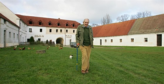 Miroslav Vodanský je na svou usedlost hrdý.