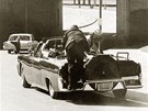 Vrada americkho prezidenta Johna F. Kennedyho v Dallasu. (22. listopadu1963)