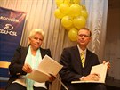 Pedseda KDU-SL Pavel Blobrádek a europoslankyn Zuzana Roithová pi zahájení...